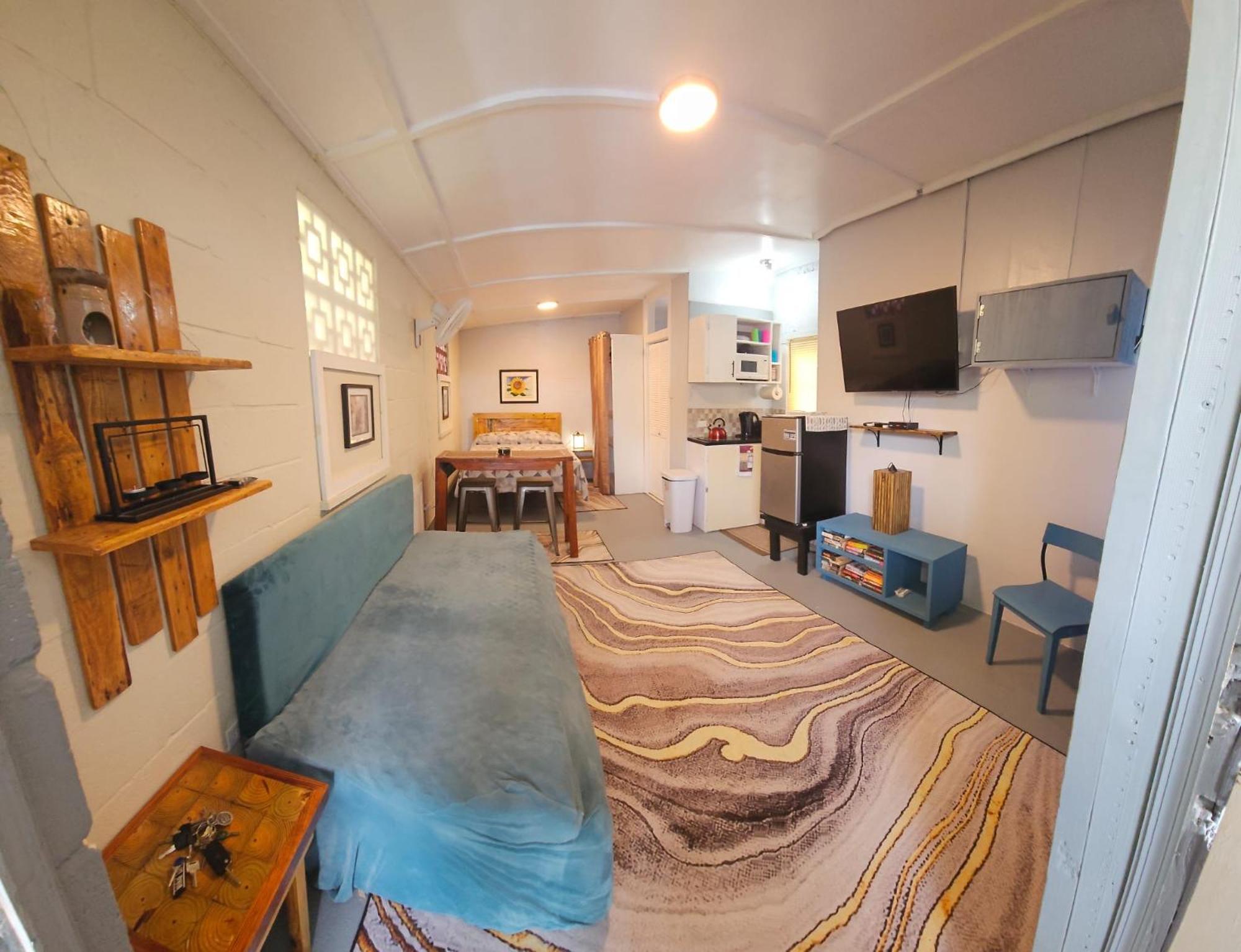 Gloria'S Mini Hideaway Apartment Christ Church Ngoại thất bức ảnh